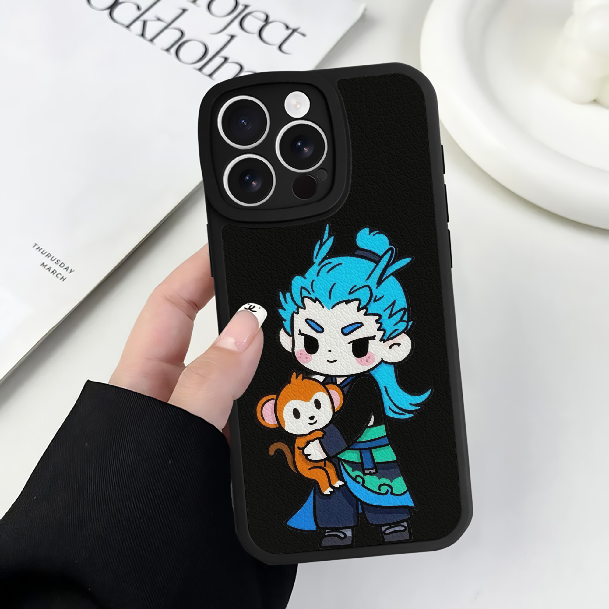 （画像用） Ne Zha 2 ナタ 魔童の大暴れ 【iPhone 16シリーズ対応】シリコンスマホケース（レザー調） 材質：シリコン